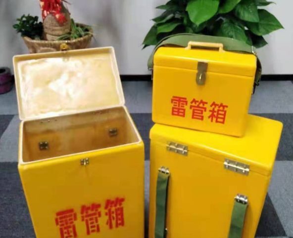 赤壁玻璃钢雷管箱有哪些特点