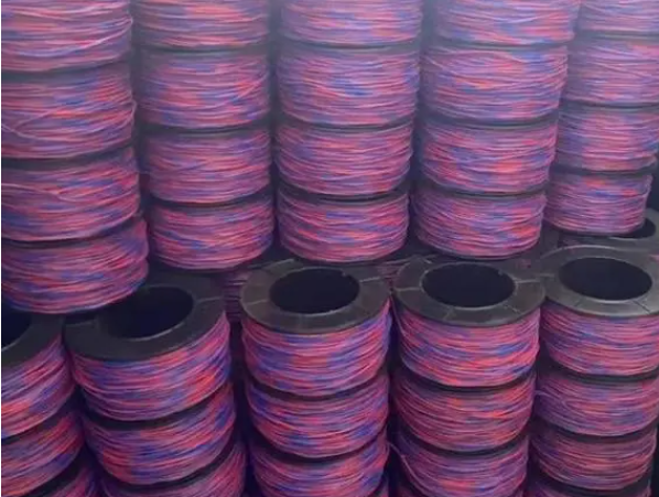 赤壁爆破母线必须符合的要求有哪些？